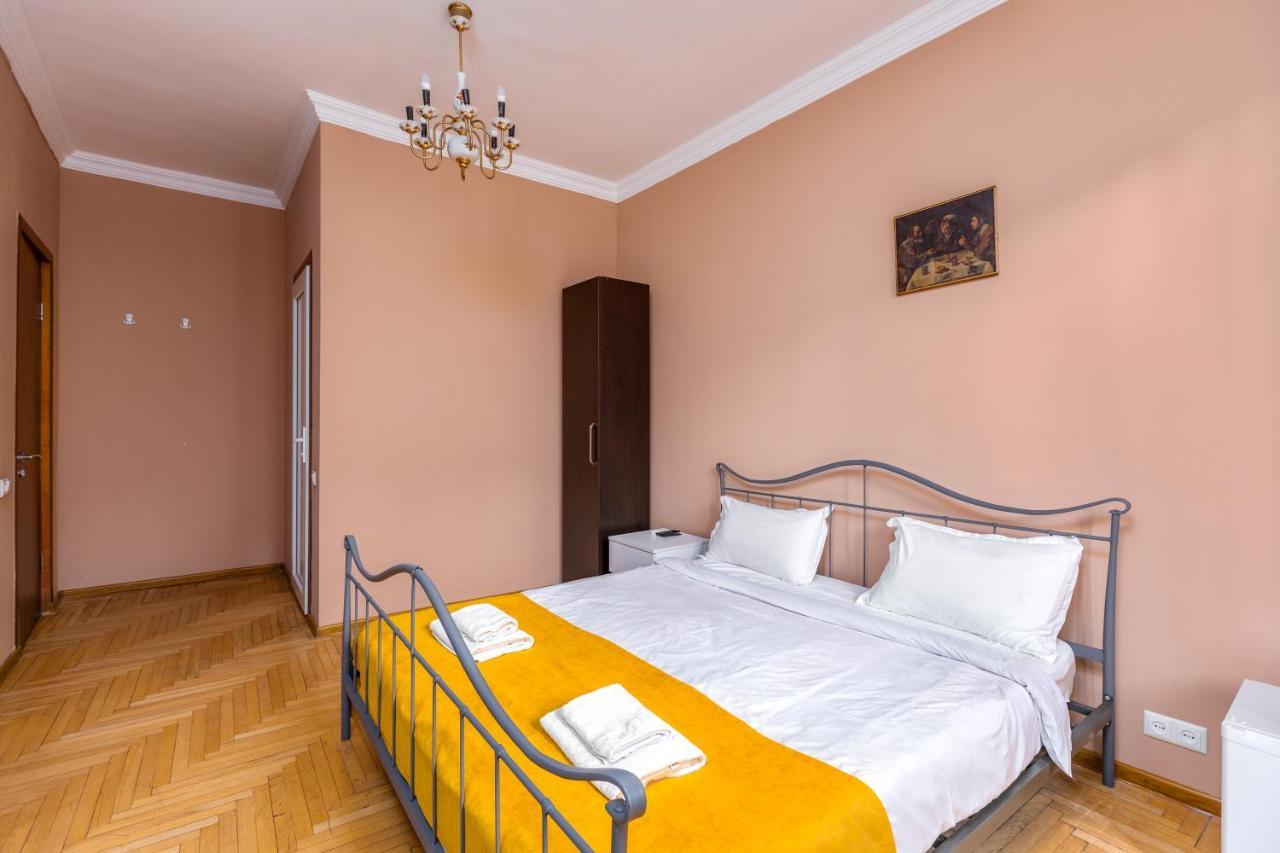 Sunny Hotel Tbilisi Eksteriør billede